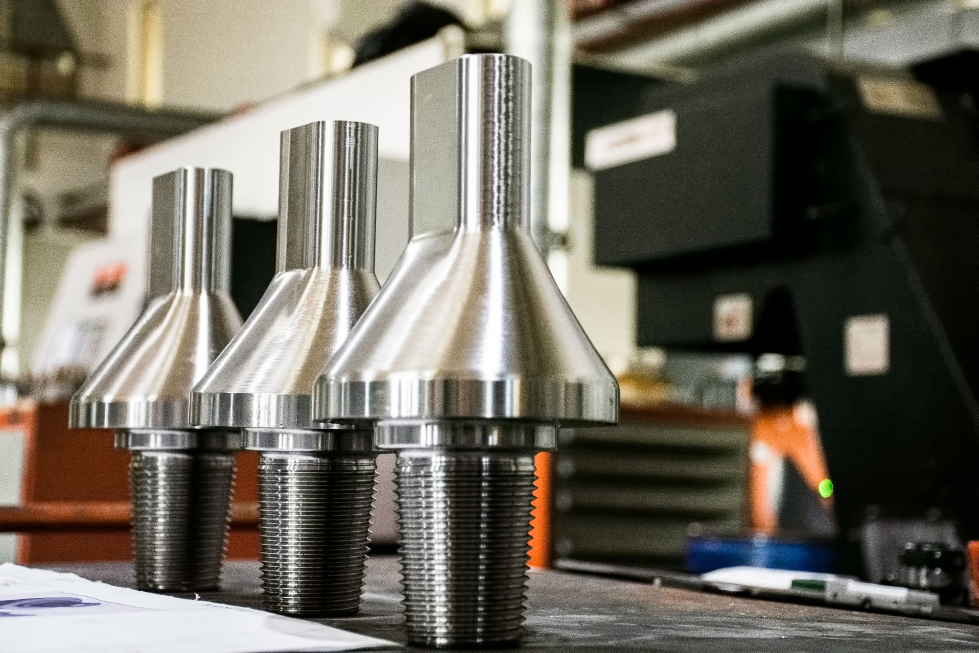 ماشین کاری روشی برای تولید و ساخت قطعات فلزی صنعتی در کارگاه‌ها و کارخانه‌ها است. 